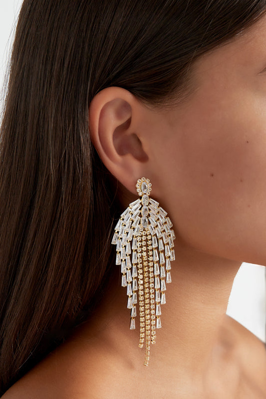 whispers of glamour earrings