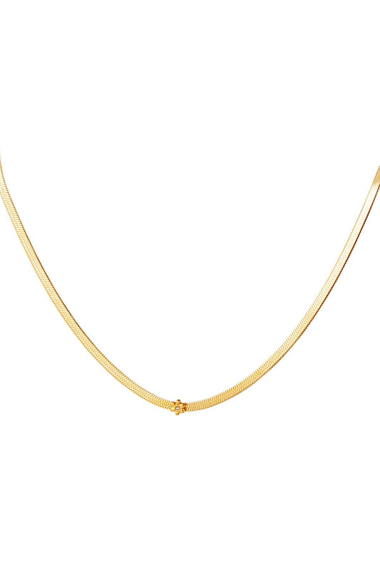 stainless steel necklace with little flower