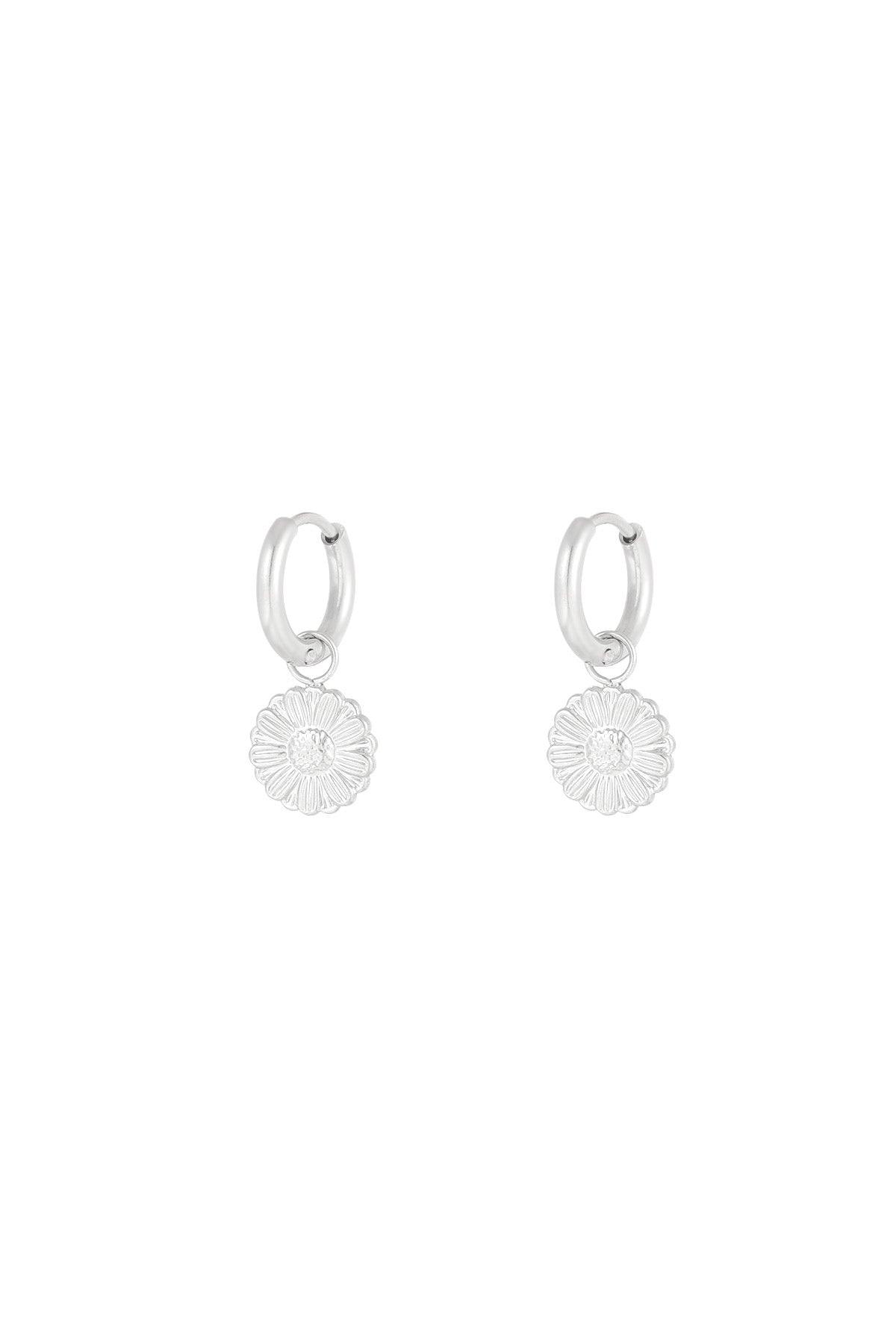 sweet daisies earrings
